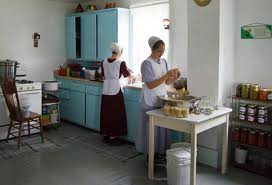 amish kitchen